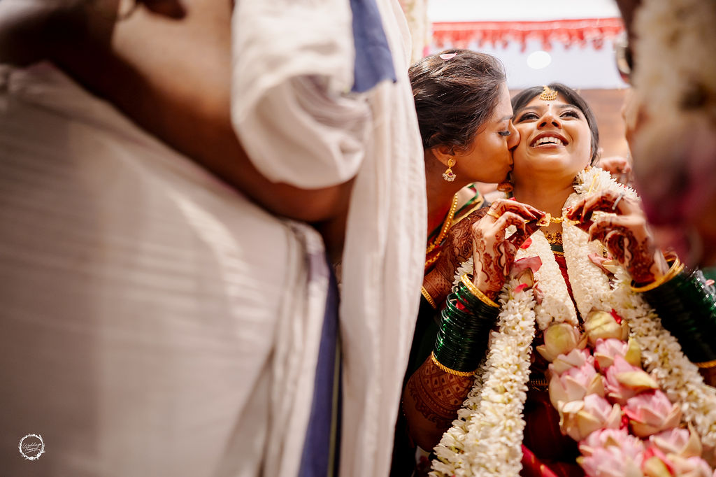 What Is Documentary Wedding Photography?